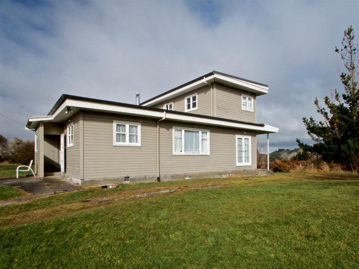 Raetihi Cottage- Raetihi Holiday Home エクステリア 写真