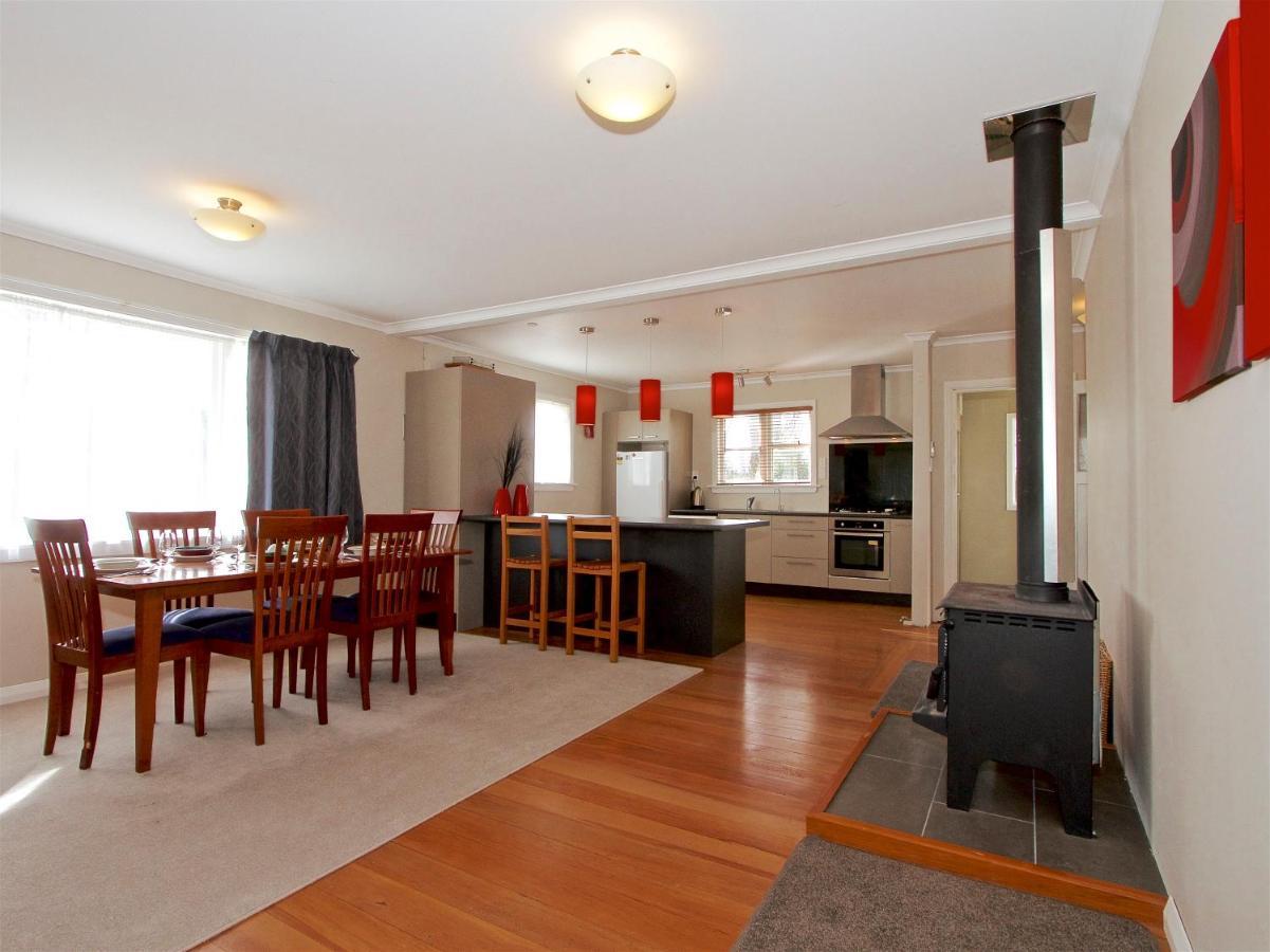 Raetihi Cottage- Raetihi Holiday Home エクステリア 写真